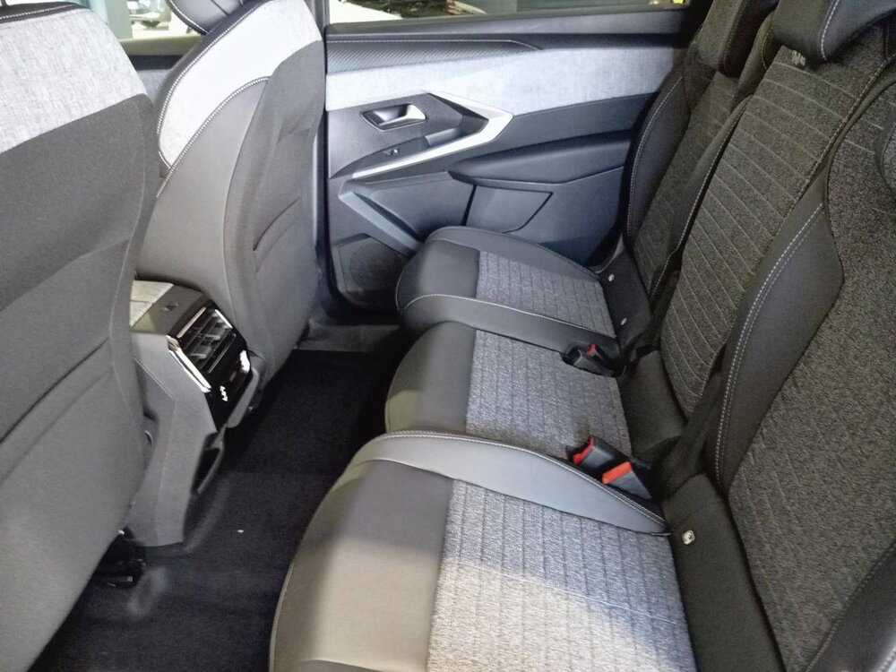 Occasion PEUGEOT 5008 5008 Hybrid 145 ch e-DCS6 - Allure