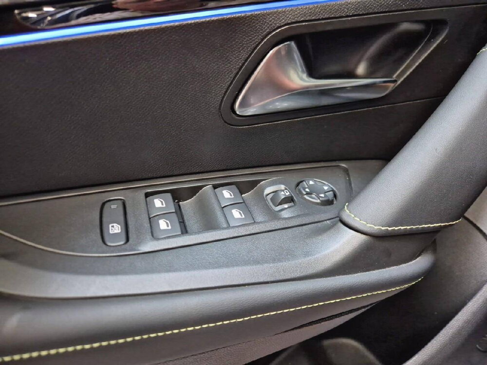 Occasion PEUGEOT 2008 2008 Hybrid 145 e-DCS6 - GT