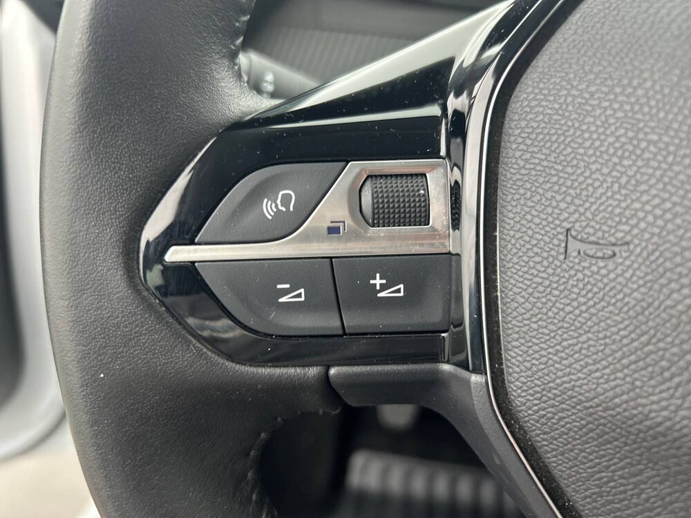 Occasion PEUGEOT 208 208 PureTech 100 S&S BVM6 - Active