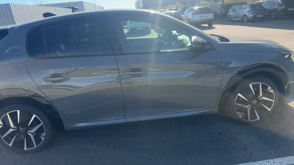 Occasion PEUGEOT 208 208 Hybrid 136 e-DCS6 - GT