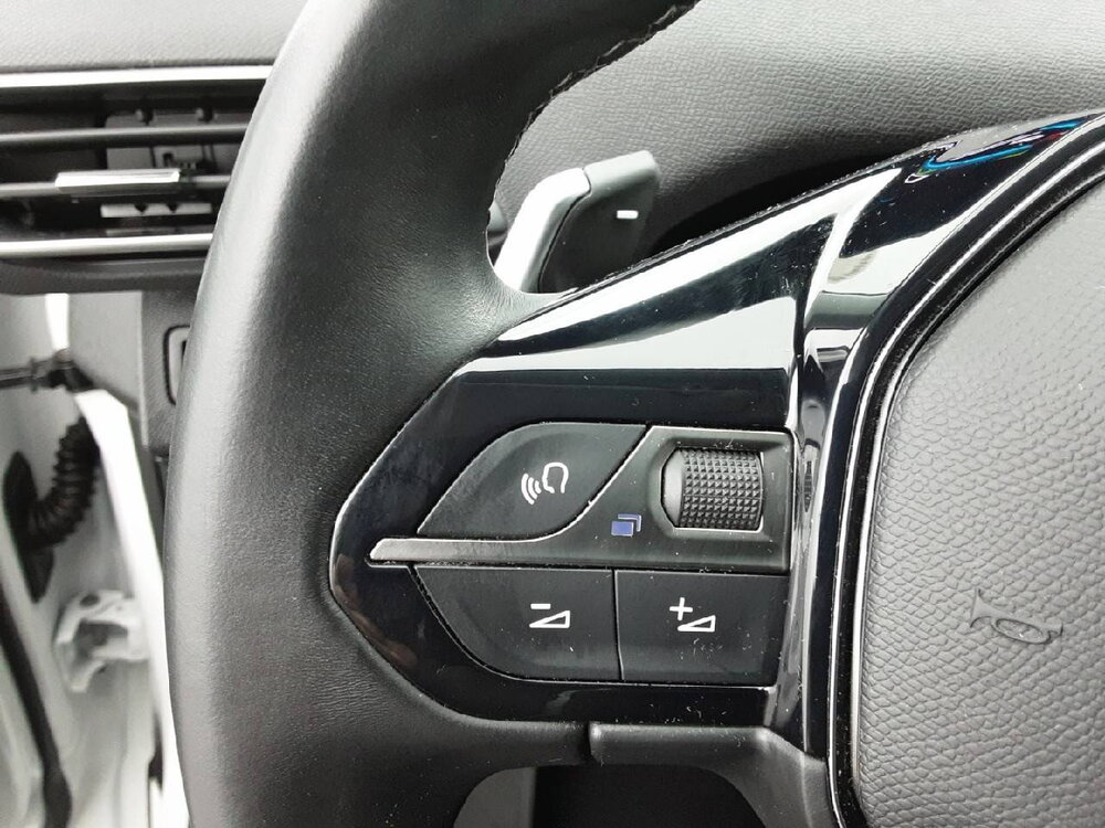 Occasion PEUGEOT 3008 3008 Hybrid 225 e-EAT8 - Allure pack