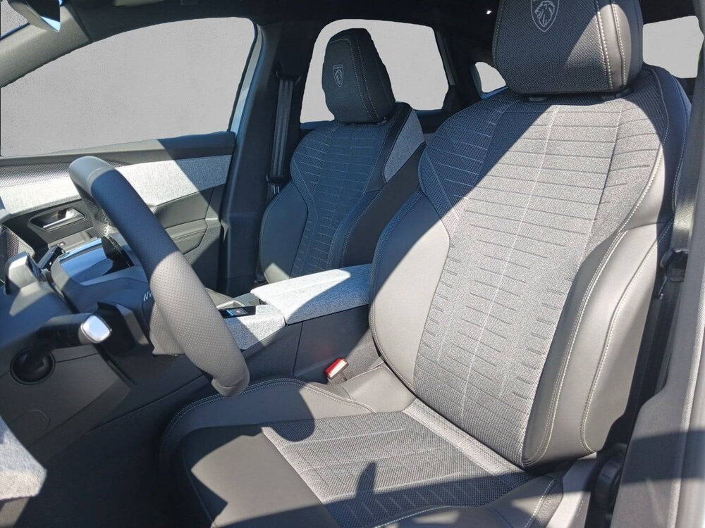 Occasion PEUGEOT 3008 3008 Electrique 210 ch 73 kWh - GT