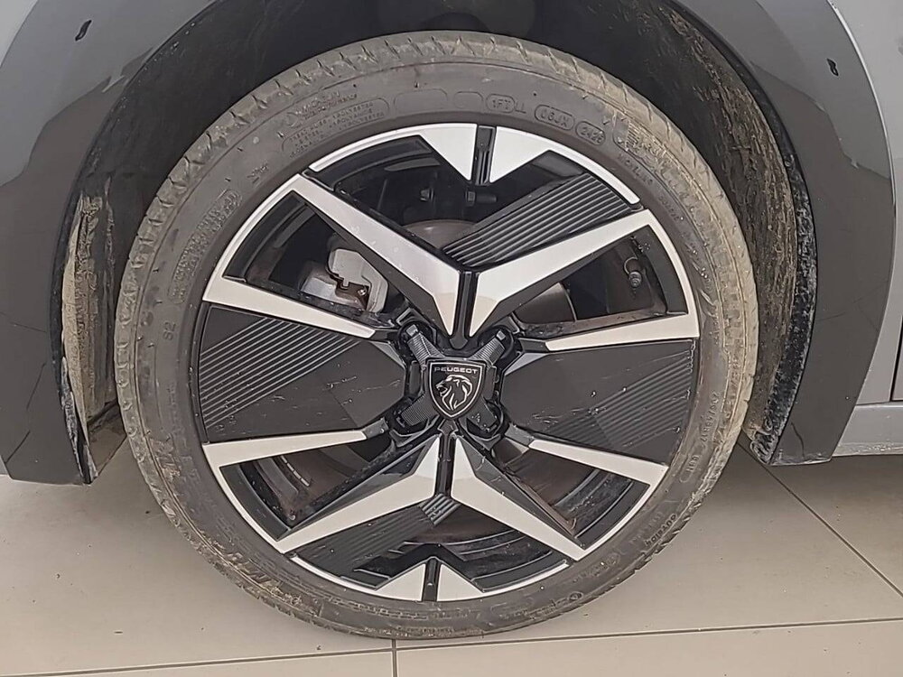 Occasion PEUGEOT 208 208 Hybrid 110 e-DCS6 - GT