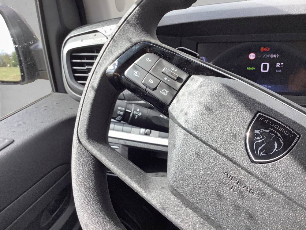 Occasion PEUGEOT Expert E-EXPERT FGN M 136 CH 75 KWH
