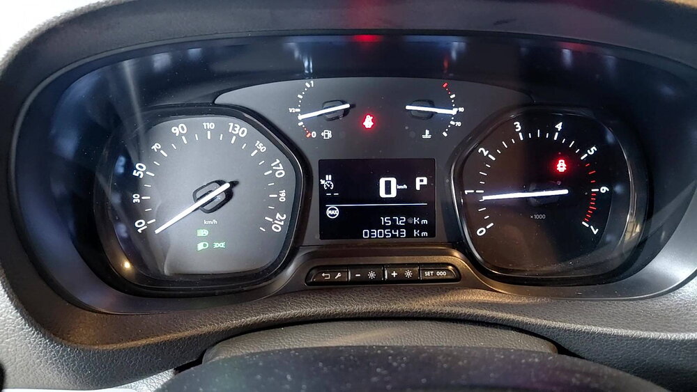 Occasion PEUGEOT Expert EXPERT CA STANDARD BLUEHDI 180 S&S EAT8 - FIXE ASPHALT
