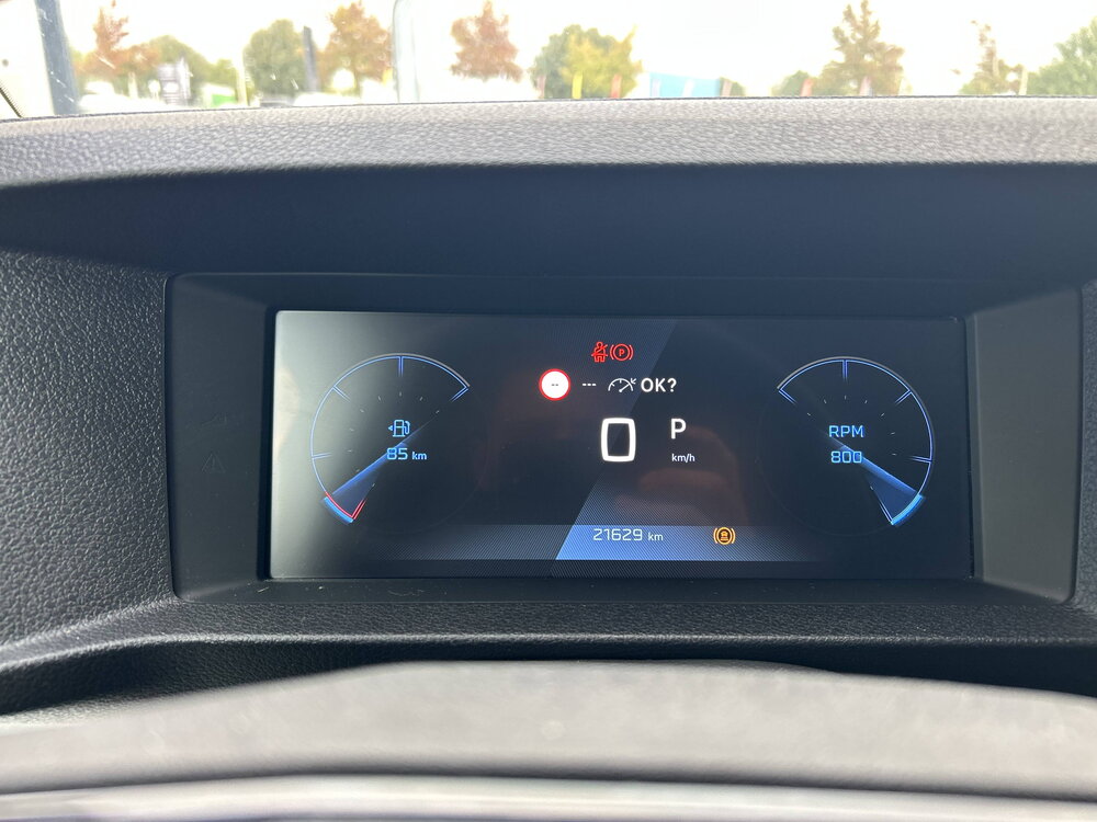 Occasion PEUGEOT Expert EXPERT CA FIXE M BLUEHDI 145 S&S EAT8