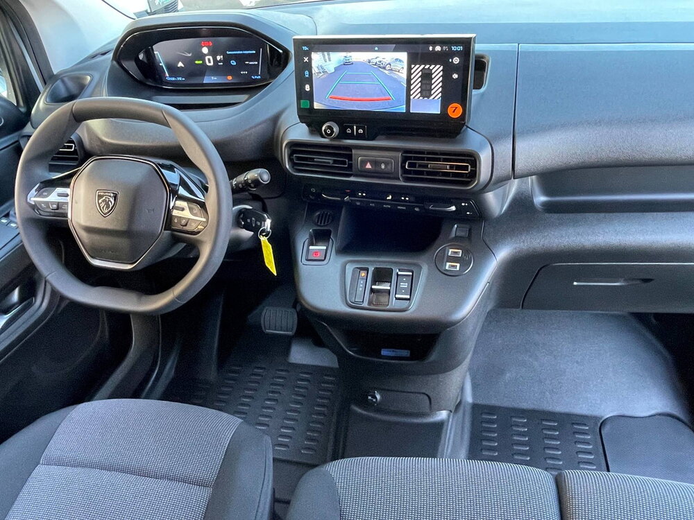 Occasion PEUGEOT Partner E-PARTNER FGN 136 CH M CHARG UT MAJ 54 KWH AUT