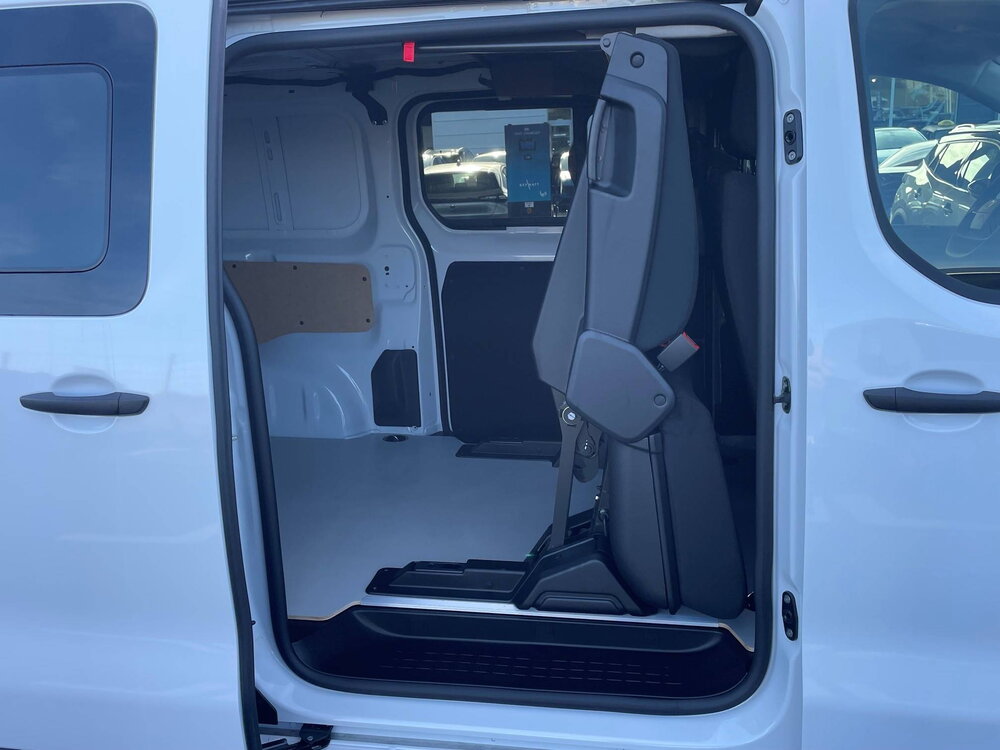 Occasion PEUGEOT Expert EXPERT CA REPLIABLE M DIESEL 120 CH MANUELLE