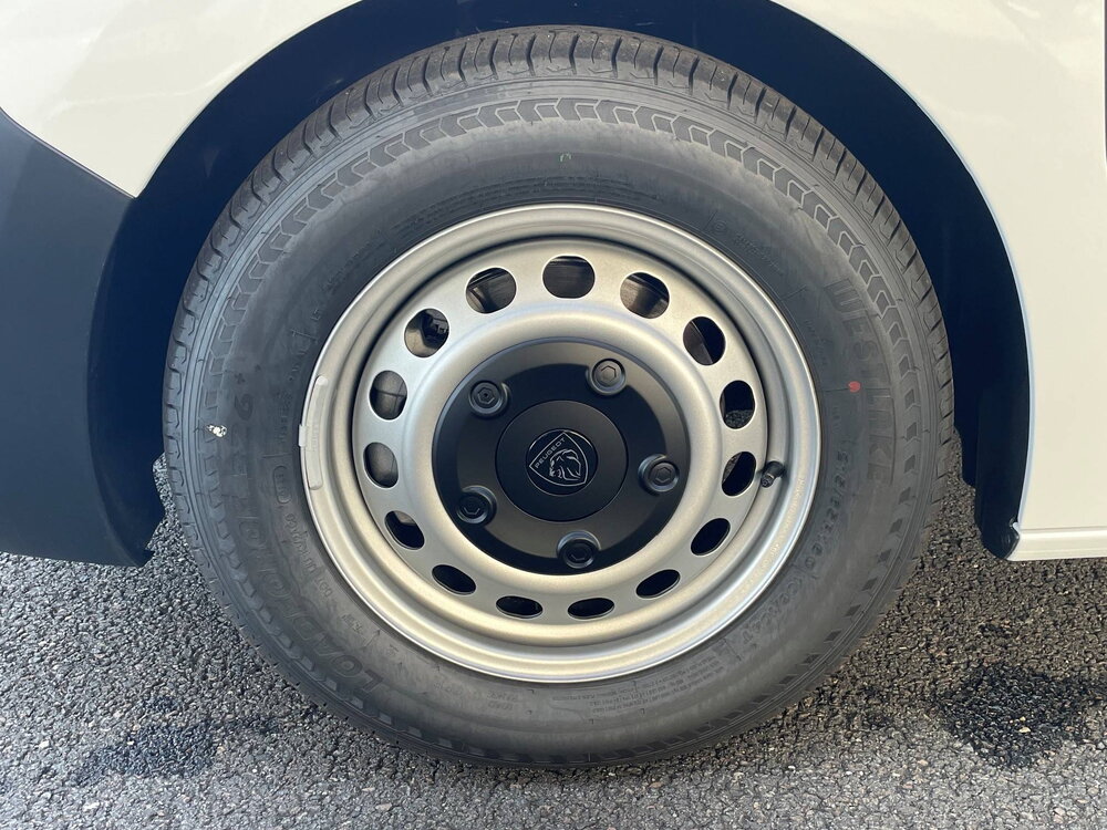 Occasion PEUGEOT Expert EXPERT CA REPLIABLE M DIESEL 120 CH MANUELLE