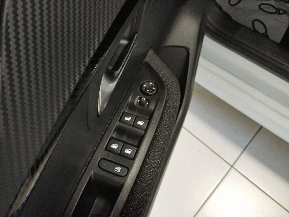 Occasion PEUGEOT 208 208 Hybrid 110 ch e-DCS6 - Style