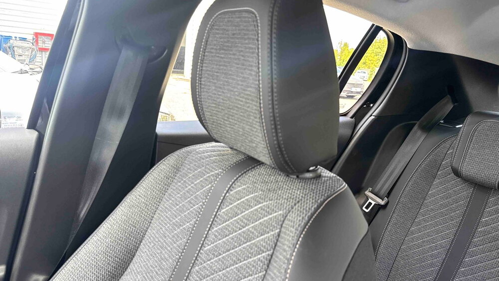 Occasion PEUGEOT 208 208 Hybrid 100 e-DCS6 - Allure