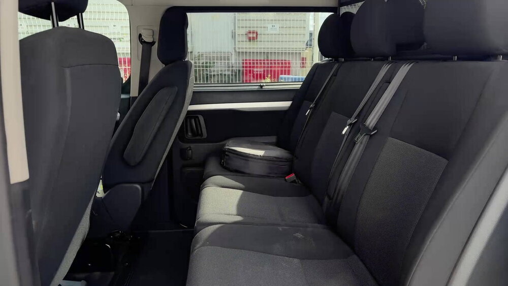 Occasion PEUGEOT Expert EXPERT CA FIXE M ELECTRIQUE 75KWH 136CH
