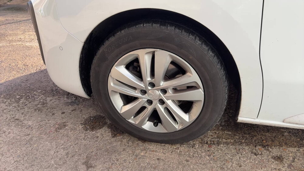Occasion PEUGEOT Expert EXPERT CA FIXE M ELECTRIQUE 75KWH 136CH