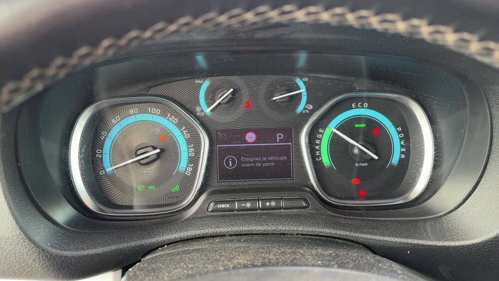 Occasion PEUGEOT Expert EXPERT CA FIXE M ELECTRIQUE 75KWH 136CH