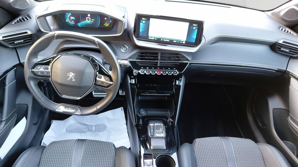 Occasion PEUGEOT 208 208 Electrique 50 kWh 136ch - GT