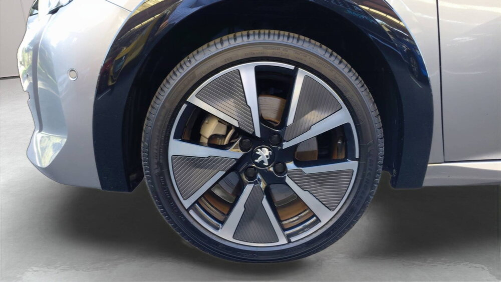 Occasion PEUGEOT 208 208 Electrique 50 kWh 136ch - GT