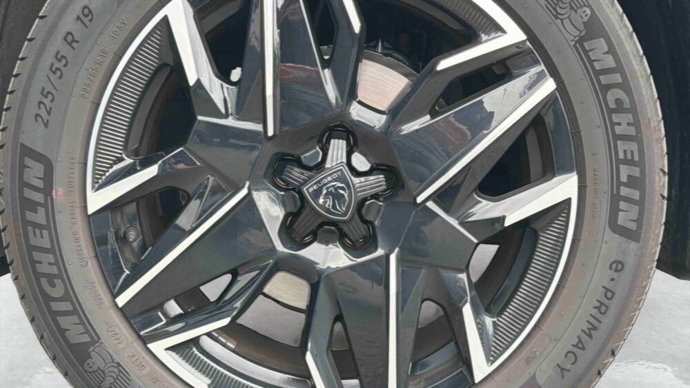Occasion PEUGEOT 3008 3008 Hybrid 136 e-DCS6 - GT