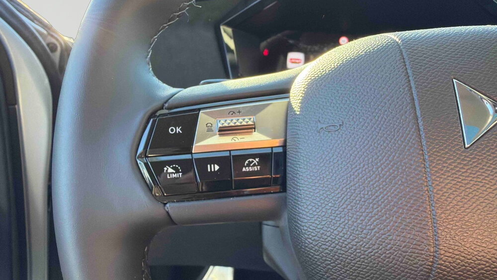Occasion DS DS4 N°4 Hybride 145 e-DCT6 - DS Performance Line