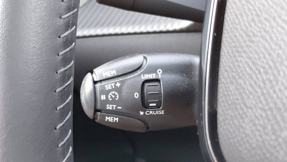 Occasion PEUGEOT 208 208 PureTech 100 S&S BVM6 - Allure