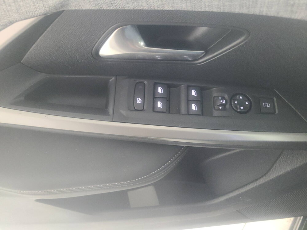 Occasion PEUGEOT 5008 5008 Hybrid 145 ch e-DCS6 - Allure