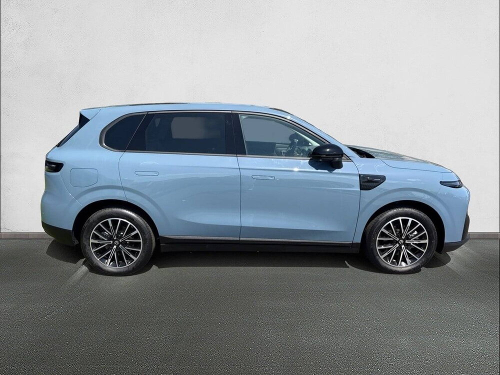 Occasion LEAPMOTOR B10 B10 REEV 18.8 kWh - 160 kW - Design