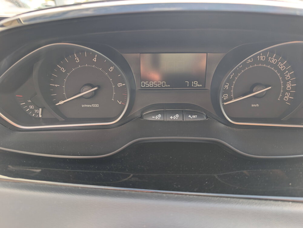 Occasion PEUGEOT 208 208 PureTech 68ch BVM5 - Like