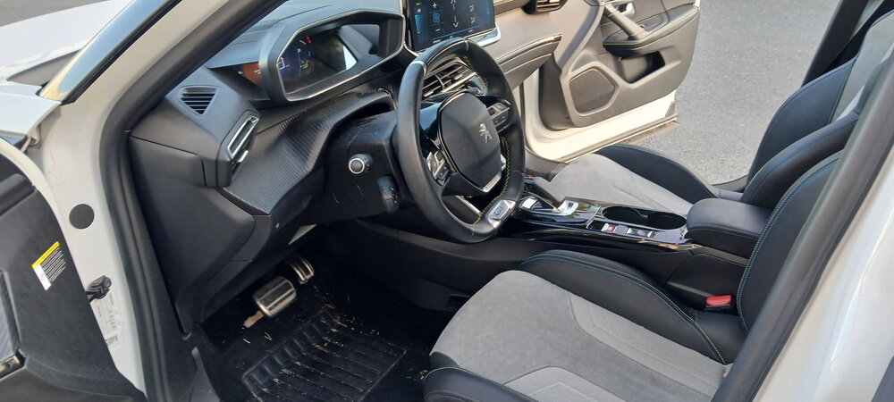 Occasion PEUGEOT 2008 2008 Moteur électrique 136 ch - GT