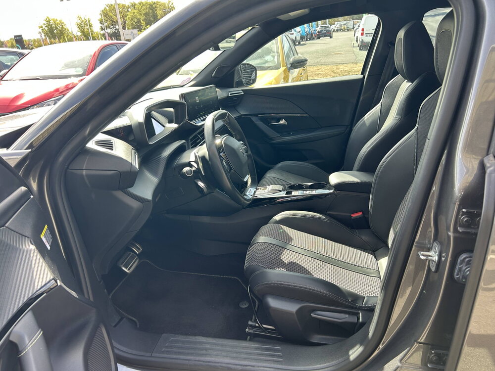 Occasion PEUGEOT 2008 2008 PureTech 130 S&S EAT8 - GT