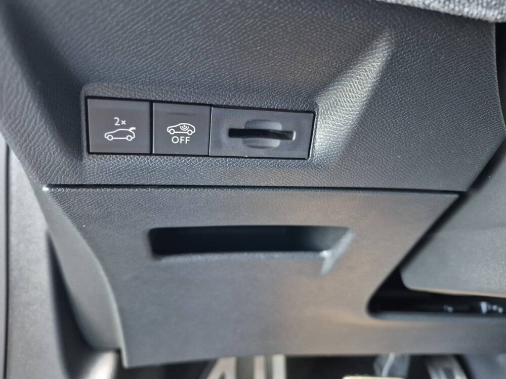 Occasion PEUGEOT 3008 3008 Hybrid 145 e-DCS6 - GT