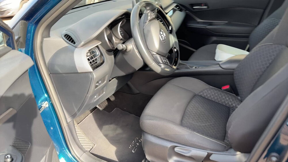 Occasion TOYOTA C-HR C-HR Hybride 1.8L - Dynamic