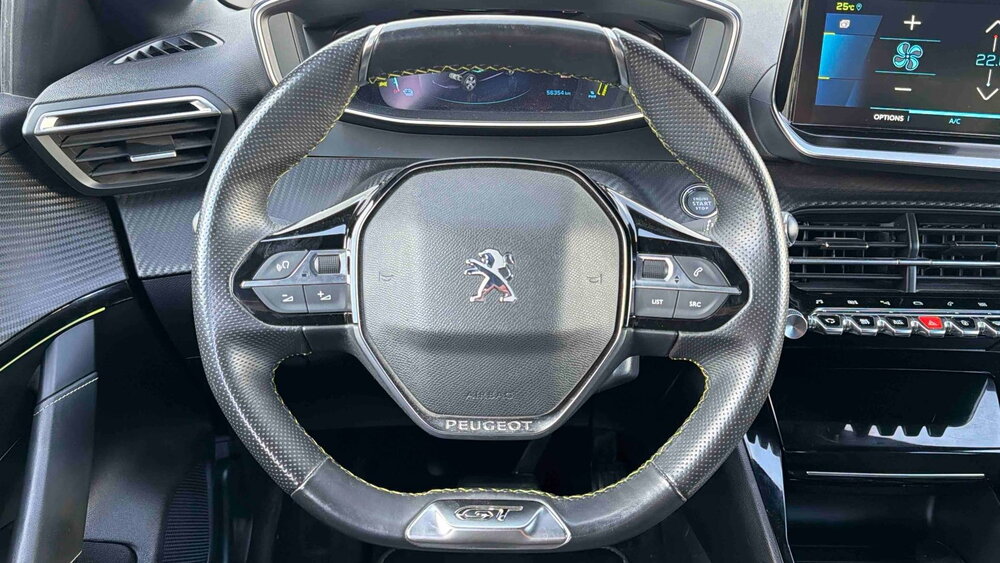 Occasion PEUGEOT 208 208 Electrique 50 kWh 136ch - GT