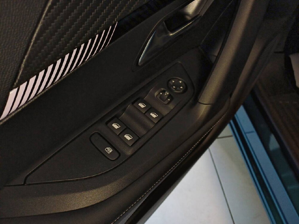 Occasion PEUGEOT 2008 2008 Hybrid 145 ch e-DCS6 - Allure