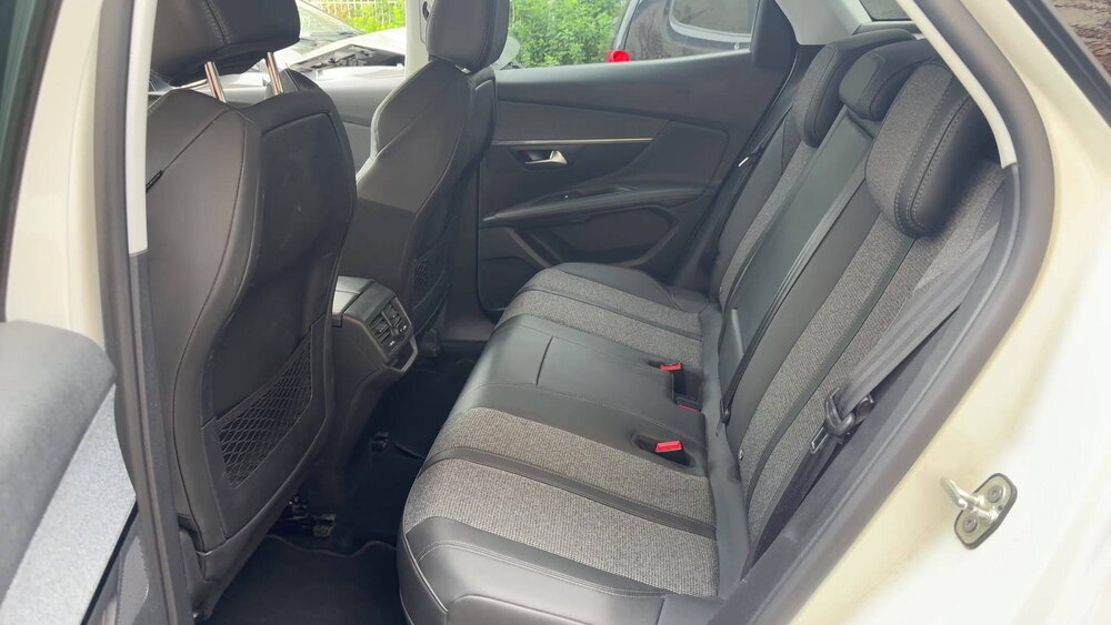Occasion PEUGEOT 3008 3008 Hybrid 225 e-EAT8 - Allure