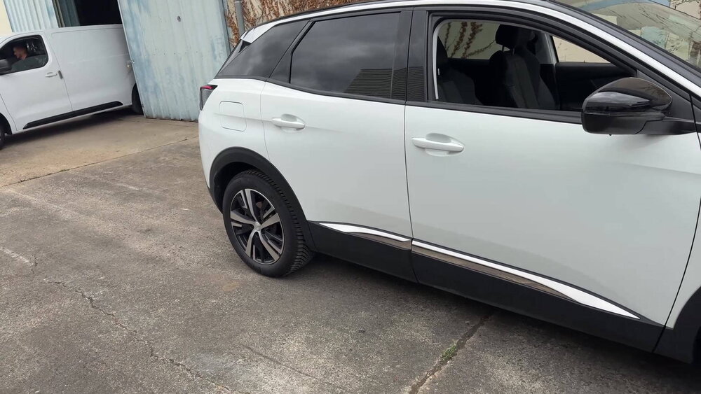 Occasion PEUGEOT 3008 3008 Hybrid 225 e-EAT8 - Allure