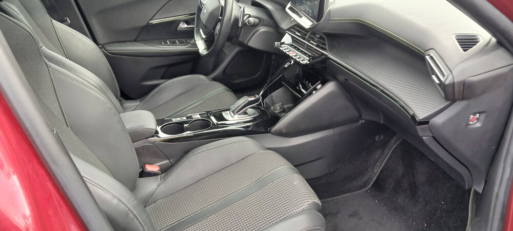 Occasion PEUGEOT 2008 2008 PureTech 130 S&S EAT8 - GT