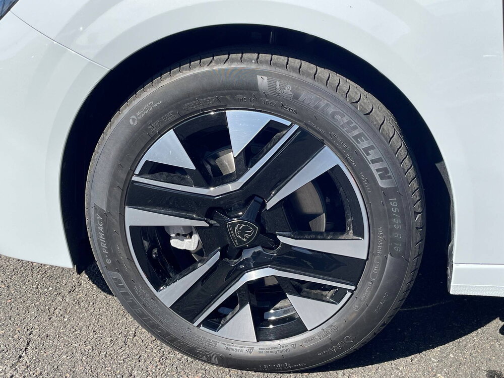 Occasion PEUGEOT 208 208 Hybrid 110 ch e-DCS6 - Allure