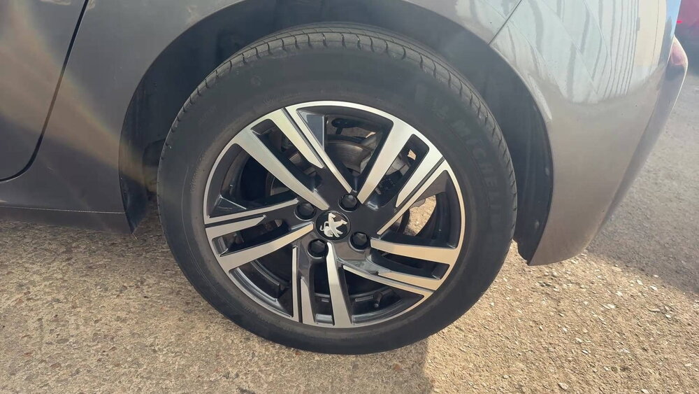 Occasion PEUGEOT 208 208 PureTech 100 S&S EAT8 - Allure Pack