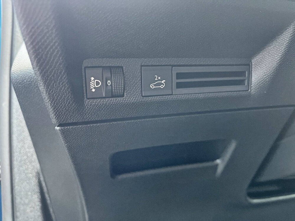 Occasion PEUGEOT 3008 3008 Hybrid 145 e-DCS6 - Allure