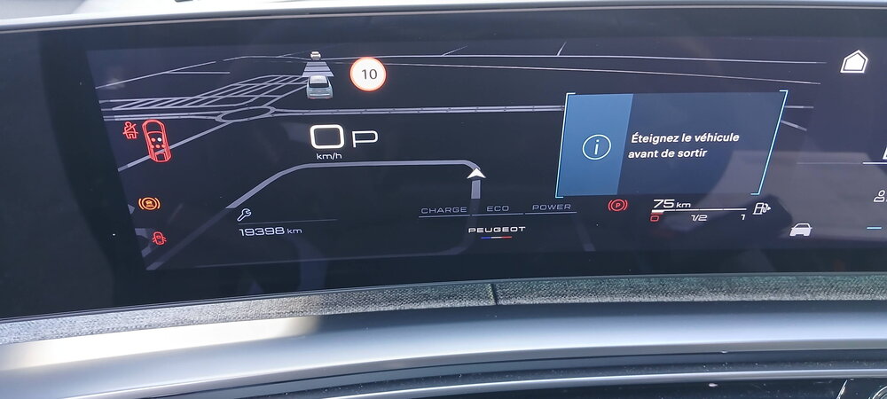 Occasion PEUGEOT 3008 3008 Hybrid 136 e-DCS6 - GT
