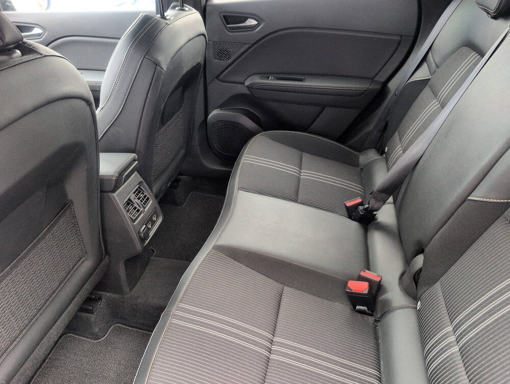 Occasion RENAULT Captur Captur E-Tech full hybrid 145 - Engineered
