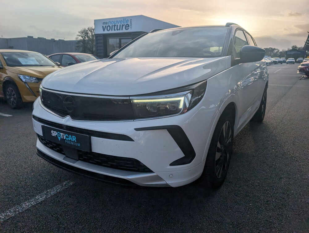 Occasion OPEL Grandland Grandland Hybrid 225 ch BVA8 - Ultimate