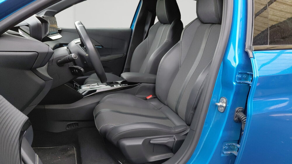 Occasion PEUGEOT 208 208 Electrique 50 kWh 136ch - GT