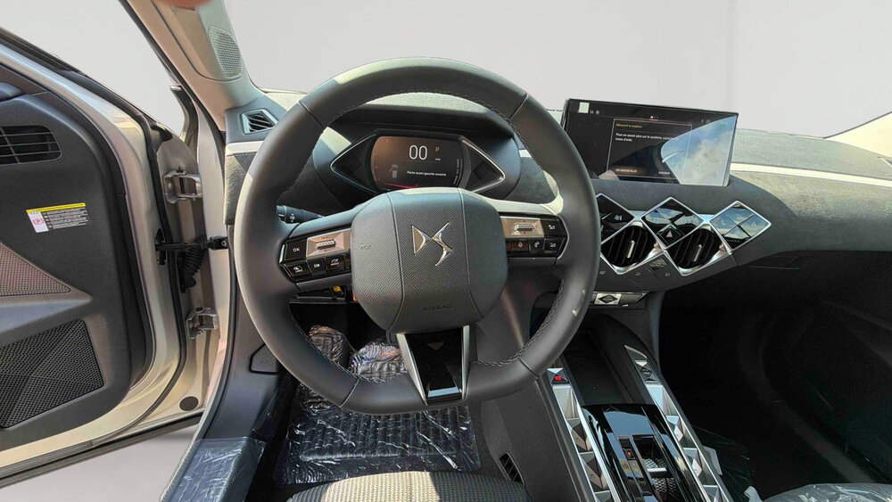 Occasion DS DS3 DS 3 Hybride 145 e-DCT6 - Maison Sarah Lavoine