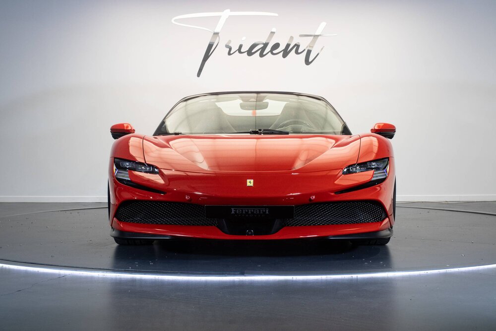 Occasion FERRARI ferrari sf90 spider SF90 Spider 4.0 V8 780 ch PHEV