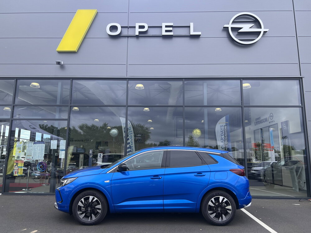 Occasion OPEL Grandland Grandland Hybrid 225 ch BVA8 - Elegance Business