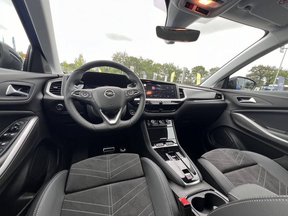 Occasion OPEL Grandland Grandland Hybrid 225 ch BVA8 - Elegance Business