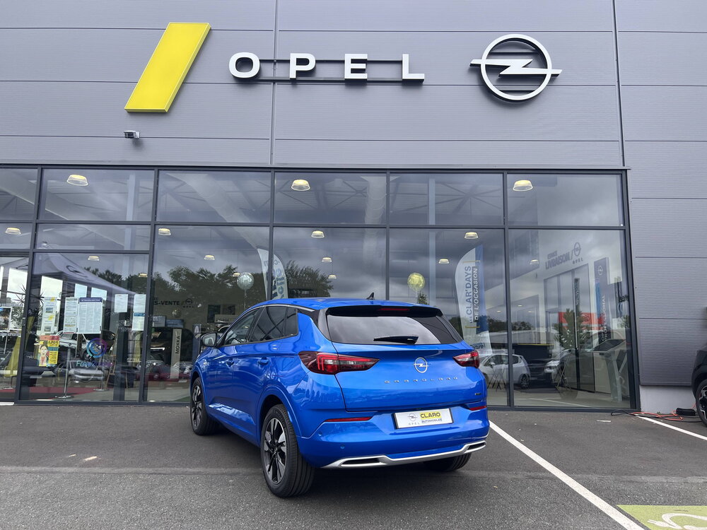 Occasion OPEL Grandland Grandland Hybrid 225 ch BVA8 - Elegance Business