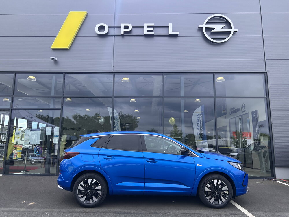Occasion OPEL Grandland Grandland Hybrid 225 ch BVA8 - Elegance Business