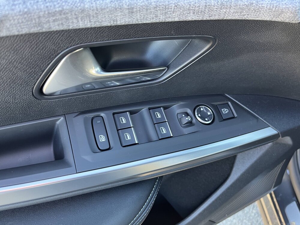 Occasion PEUGEOT 5008 5008 Hybrid 136 e-DCS6 - GT