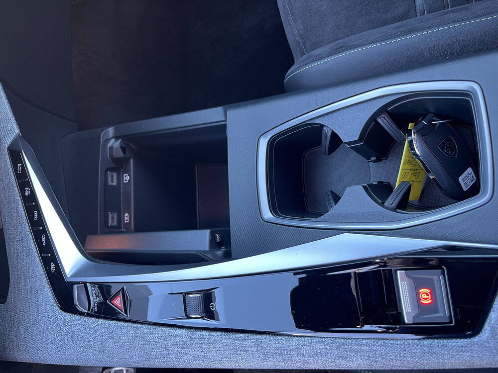 Occasion PEUGEOT 5008 5008 Hybrid 136 e-DCS6 - GT